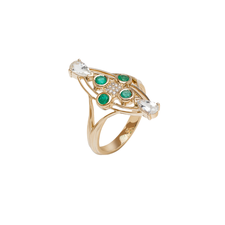 Ring in 18K yellow gold with VS-G diamonds and Emerald stone