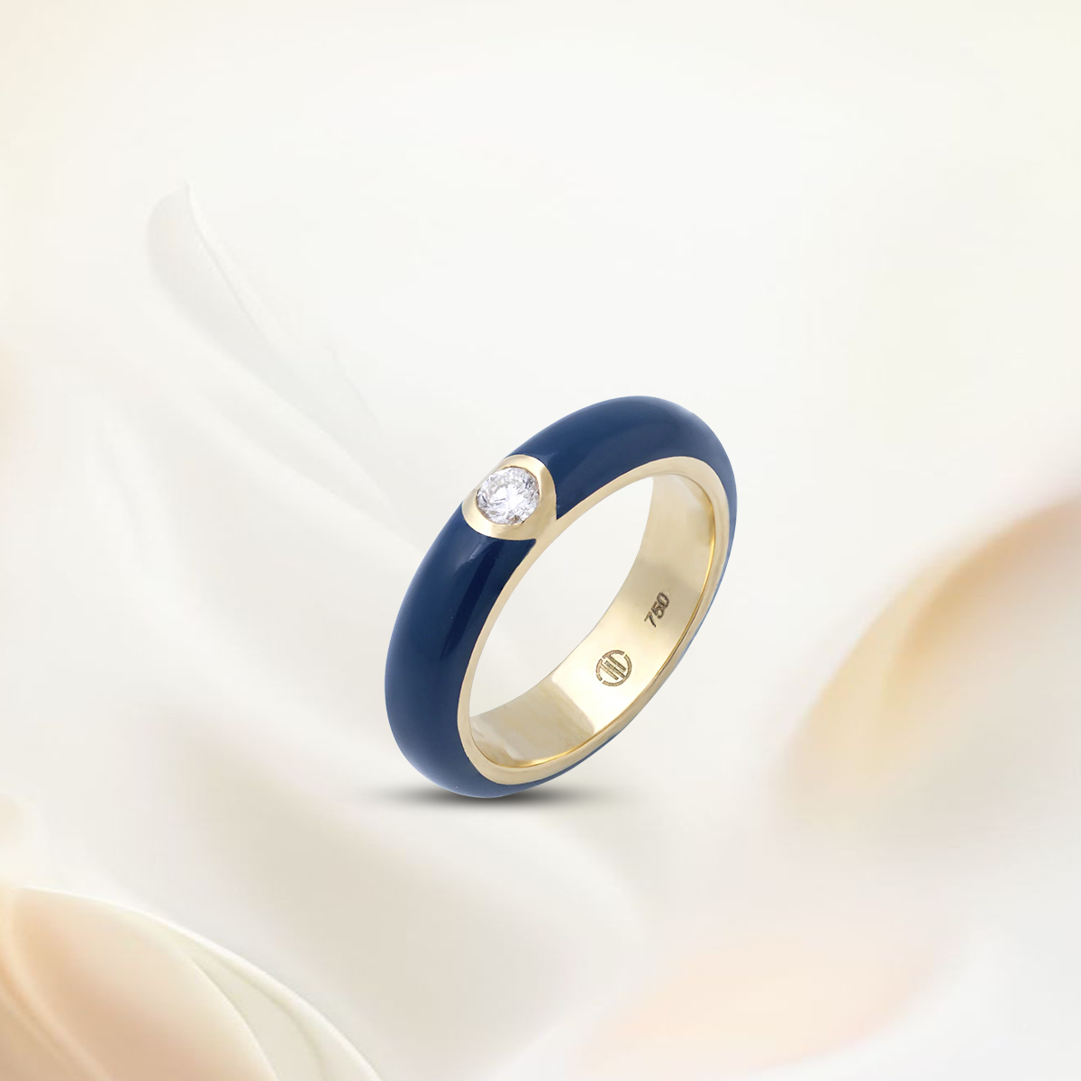 Statement Emerald Engagement Rings for Modern Dubai Brides