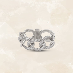 Celebrate Love with Custom Diamond Rings in the UAE