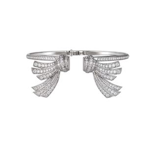 Why Art Deco Diamond Bracelets Are Making a Bold Return in Dubai