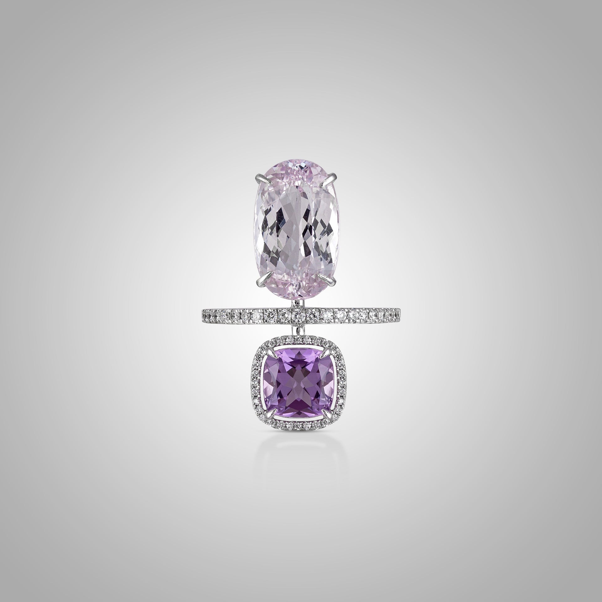 Jewels That Steal the Spotlight Without Trying Too Hard