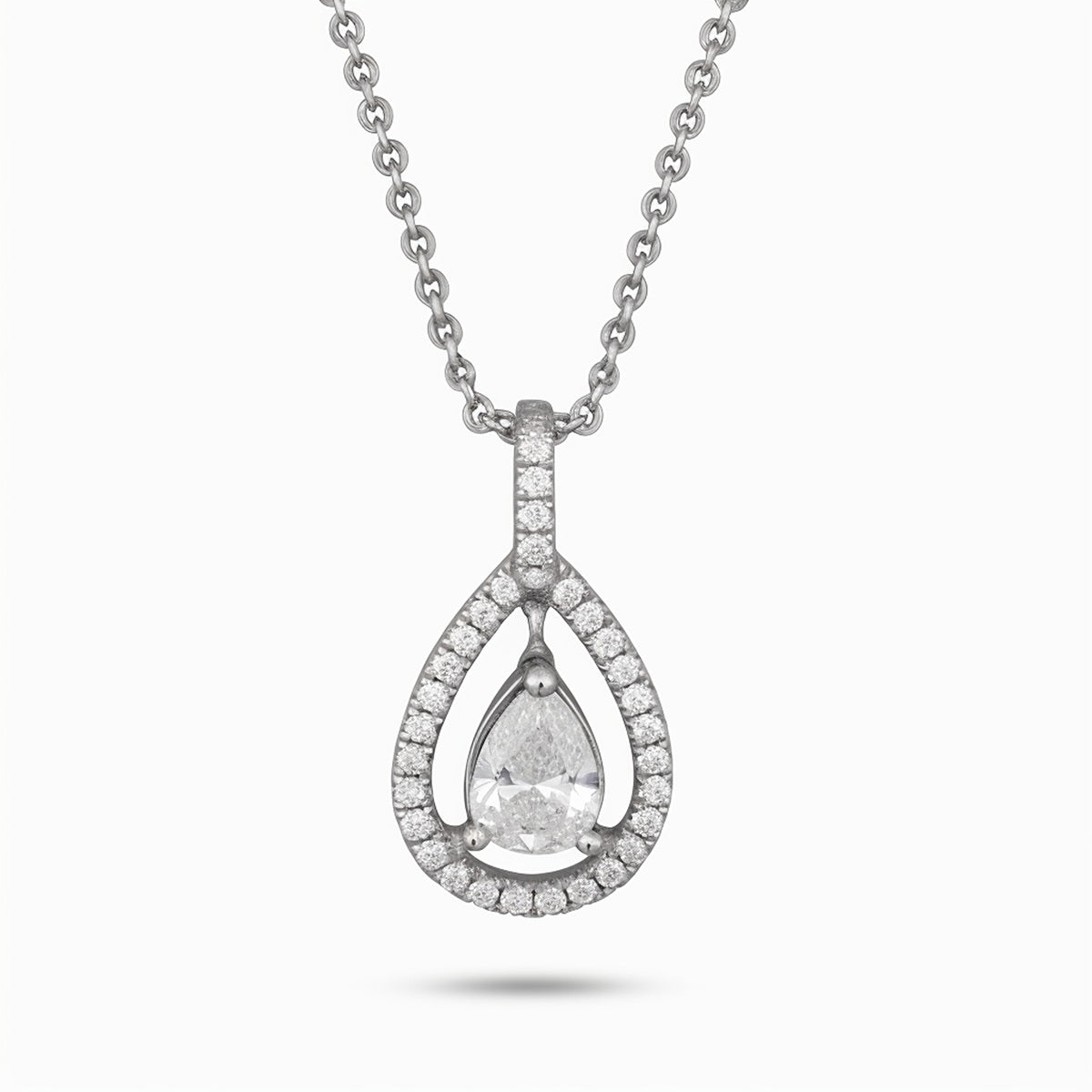 Why Collectors Are Turning to Dubai for Rare 18K White Gold Pendant Designs