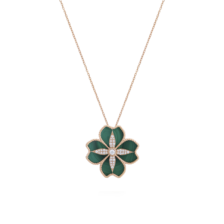 Mallow Flower Necklace in 18K yellow gold with VS-G diamonds