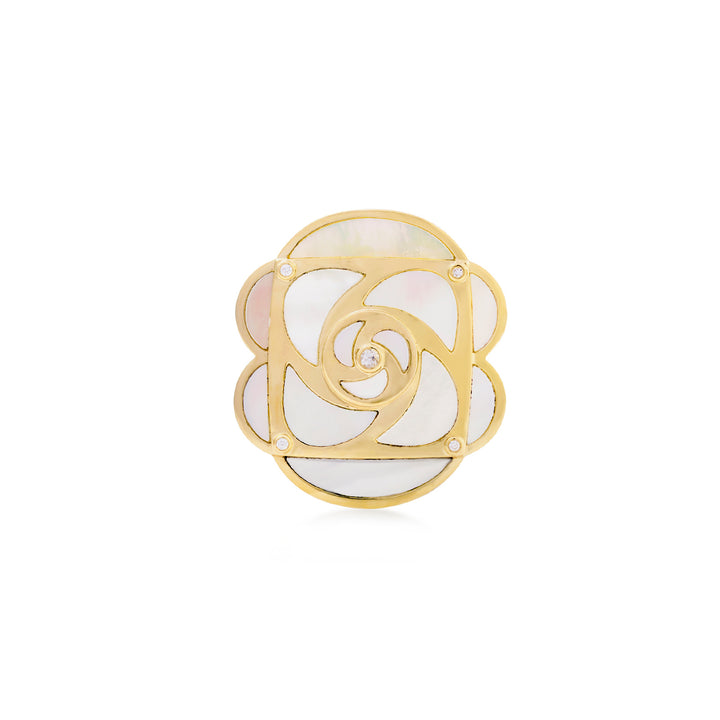 La Vie En Rose Ring in 18K Yellow Gold and VS-G Diamonds