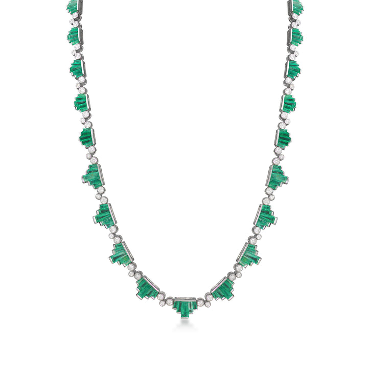 Emerald Necklace In 18K White Gold With VS-G Diamonds And Emerald Stones