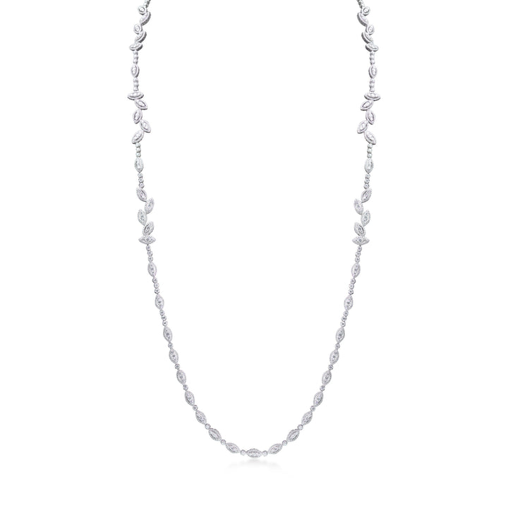 Illusion Necklace in 18K white gold with VS-G diamond long