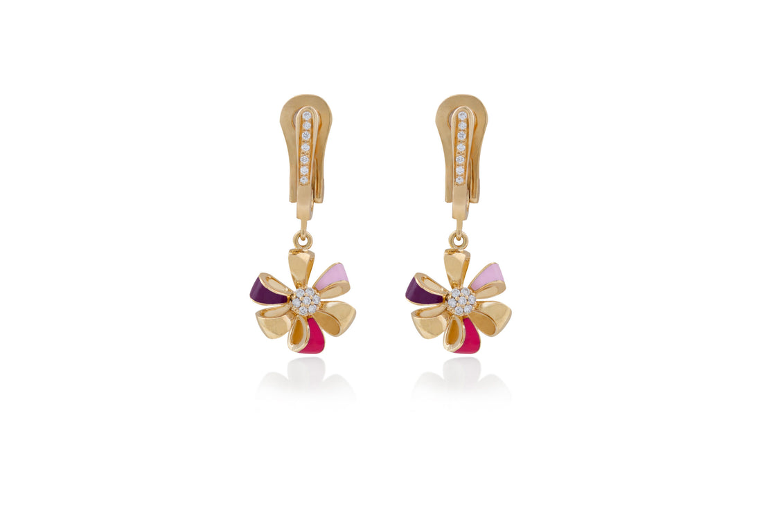 Flora Flower-shapes earrings in 18k yellow gold with VS-G diamonds