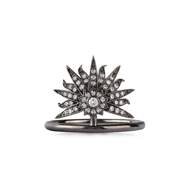 Sunburst Ring in 18K Black Gold with VS-G Diamond