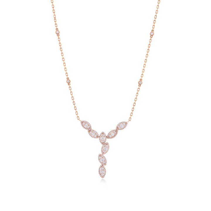 Illusion Necklace in 18K rose gold with VS-G diamond