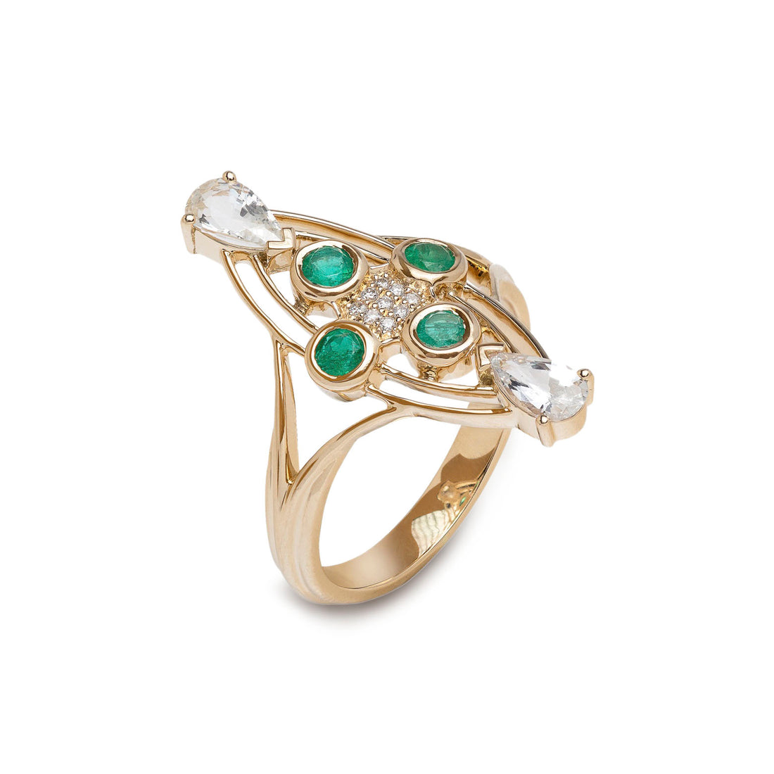 Ring in 18K yellow gold with VS-G diamonds and Emerald stone