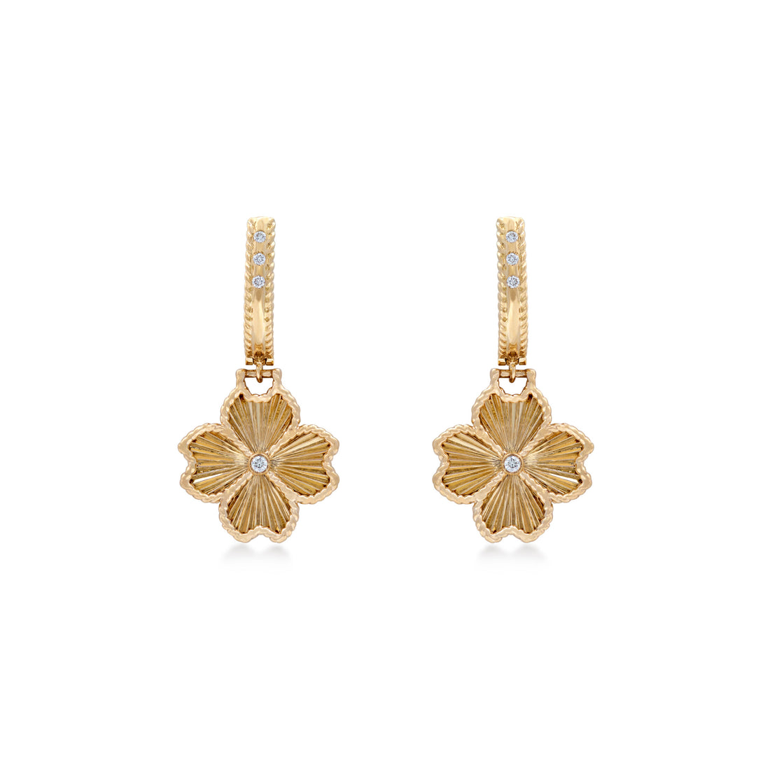 Mallow Flower Earrings In 18K Yellow Gold With VS-G Diamonds