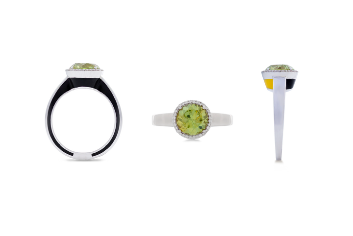 Eye Candy Ring in 18K white Gold Ring with VS-G Diamonds, Peridot and Yellow Enamel